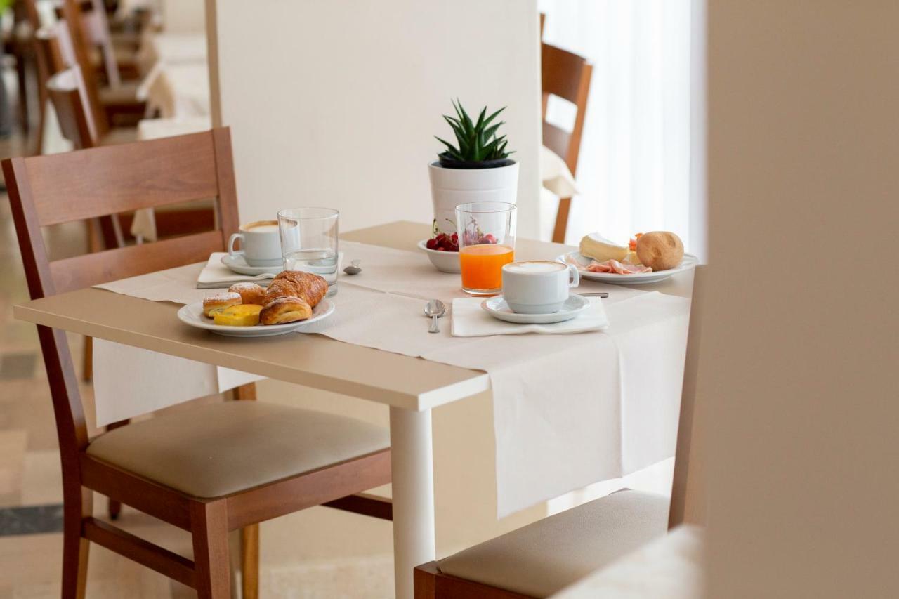 Hotel La Residenza Riccione Eksteriør billede